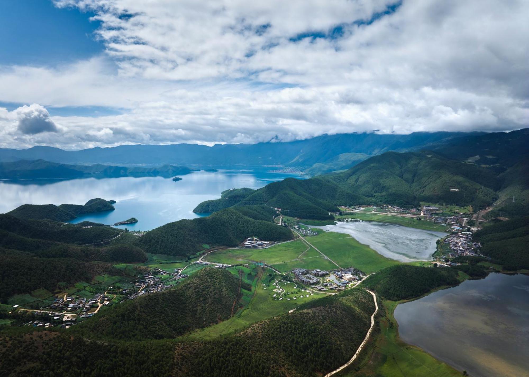 Hotel Indigo Lugu Lake By Ihg Lijiang  Exterior foto